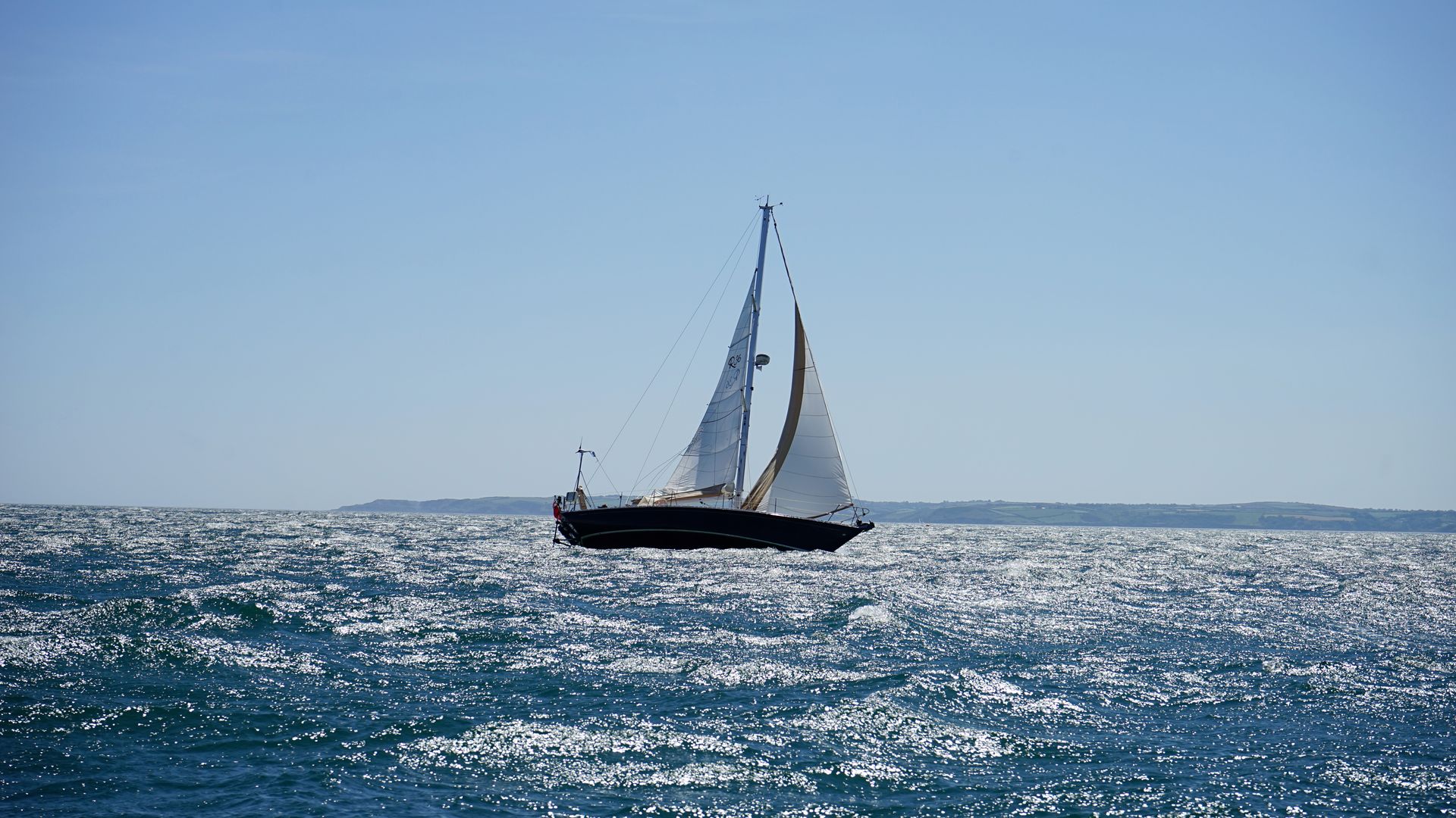 Charter a vela